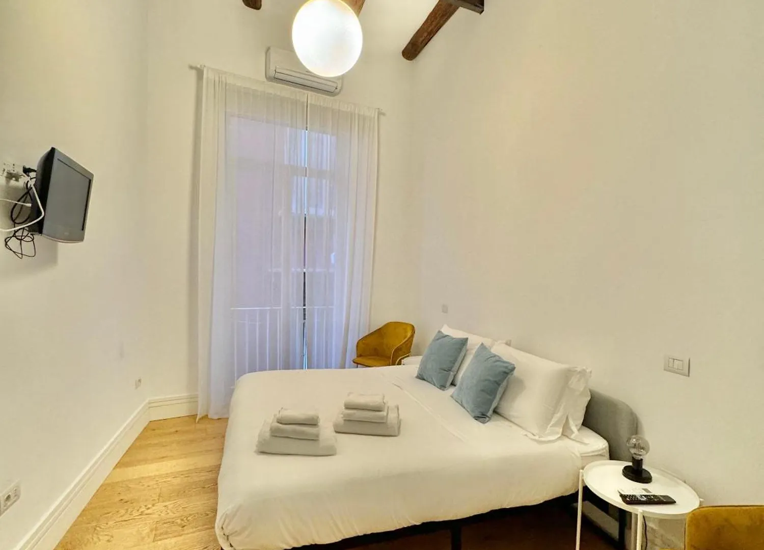 “ Le Capresi “ Casa Di Charme Apartment Naples Italy